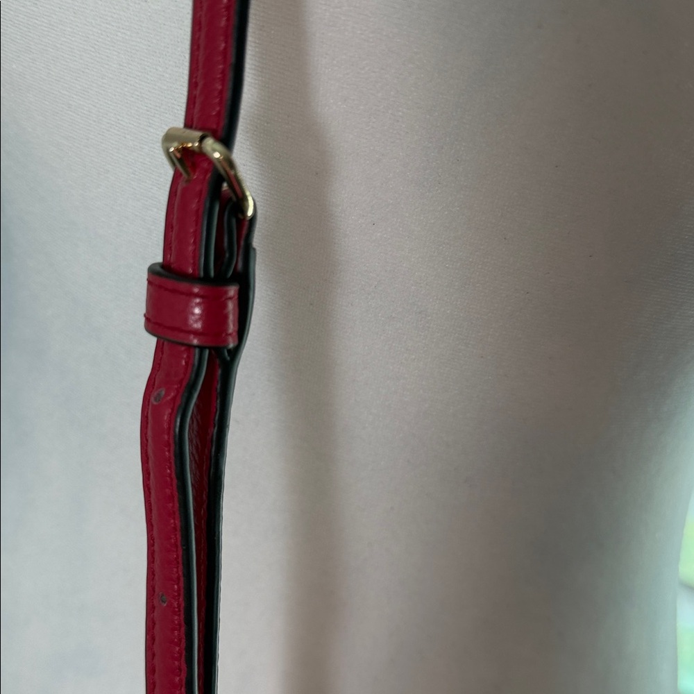 Coach Pebble Leather Cherry red Crossbody Bag - Picture 3 of 12